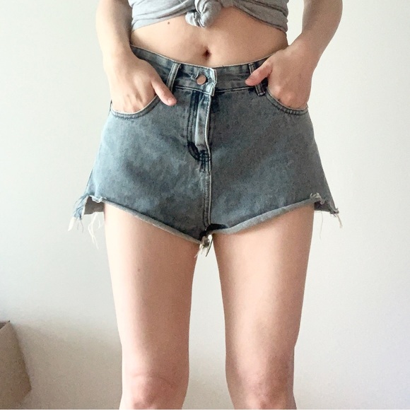 High Rise Vintage Denim Short - Picture 1 of 10